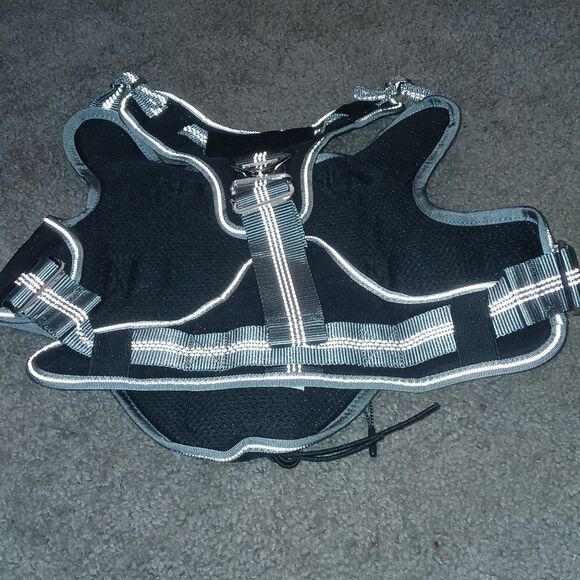 No Pull Dog Harness  Heavy Duty Dog Harness with Handle and Poop Bag Hol… - Picture 9 of 10